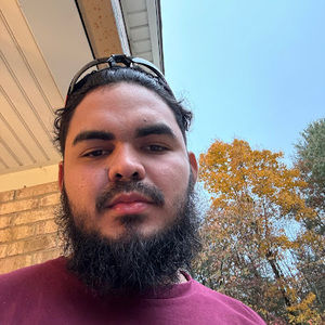 Meet your Posher, Sebastian